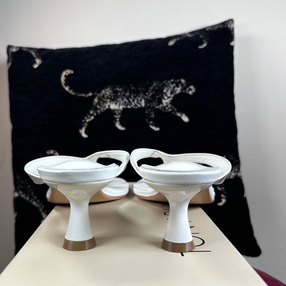 Tony Bianco x REVOLVE Krista Sandal in White kitten heel flip flop open toe - Picture 7 of 10